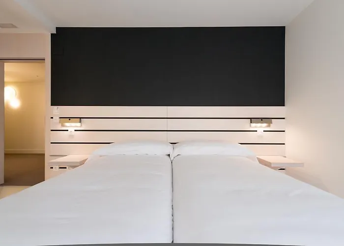 Hotel Monjes Magnos